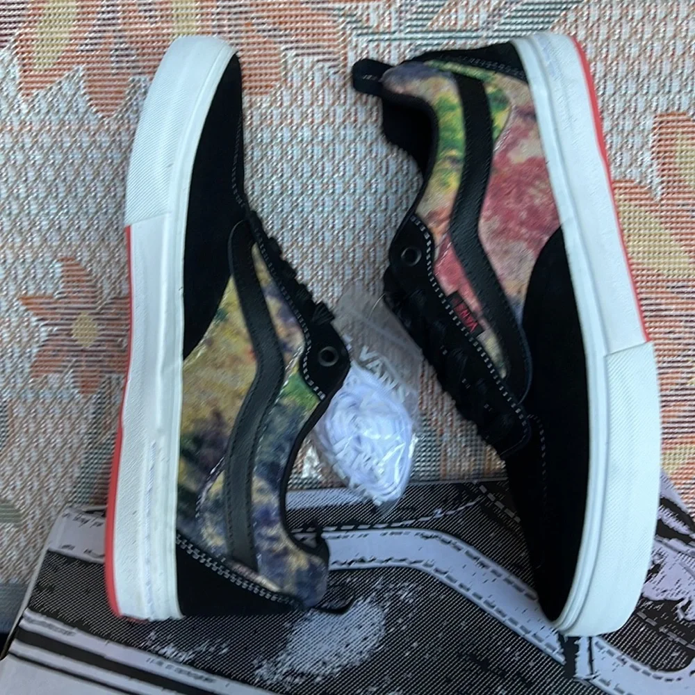 Vans Men’s Kyle Walker
Tie-Dye Terry Black/Multi
VN0A5JIEBML
 sneakers - Picture 12 of 16